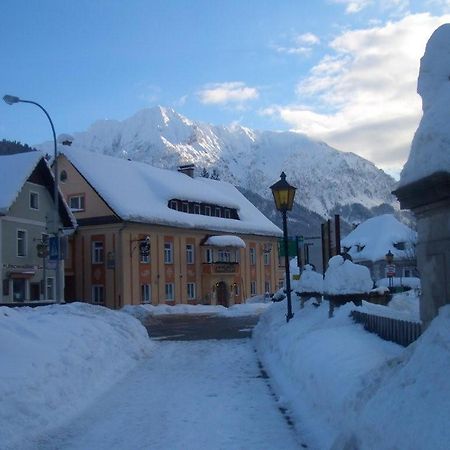 Gaestehaus Zur Post - Heritage Inn Spital Am Pyhrn Bagian luar foto