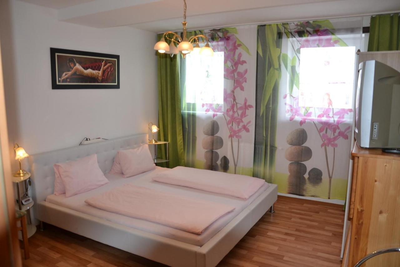 Gaestehaus Zur Post - Heritage Inn Spital Am Pyhrn Bagian luar foto